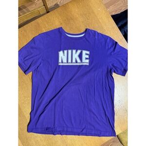 Nike T-Shirt Mens XL Purple Big Block Logo Graphic Tee Cotton